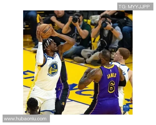湖人队与勇士队精彩对决回放分析及赛后点评